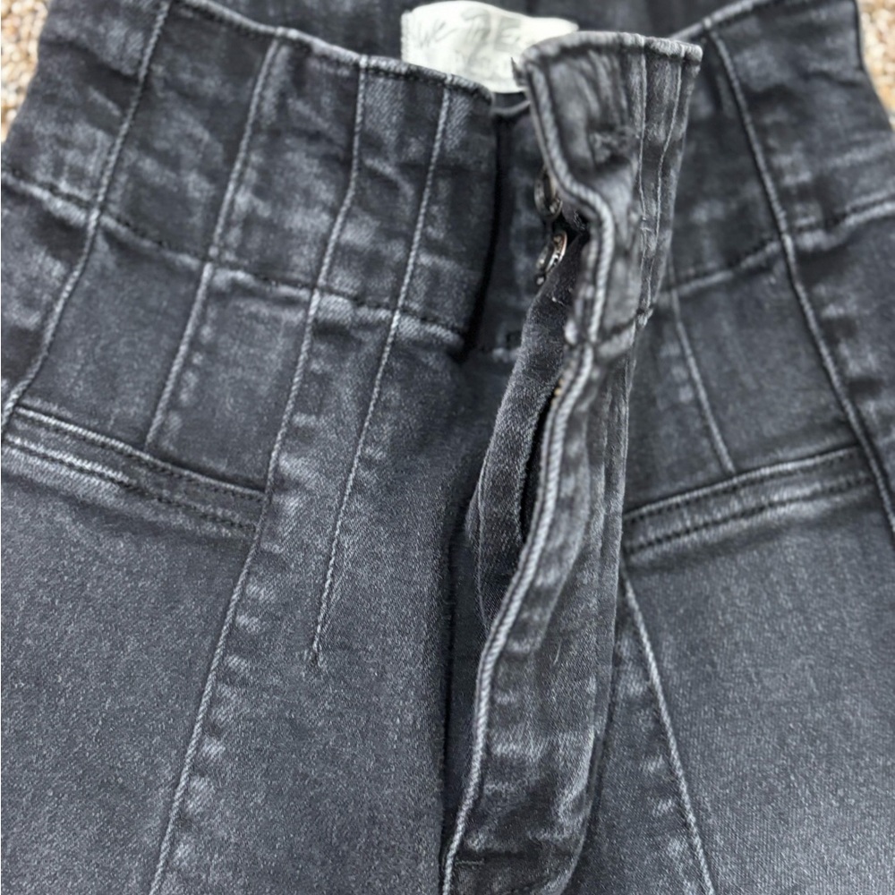 Women's High-Waisted Black Jeans